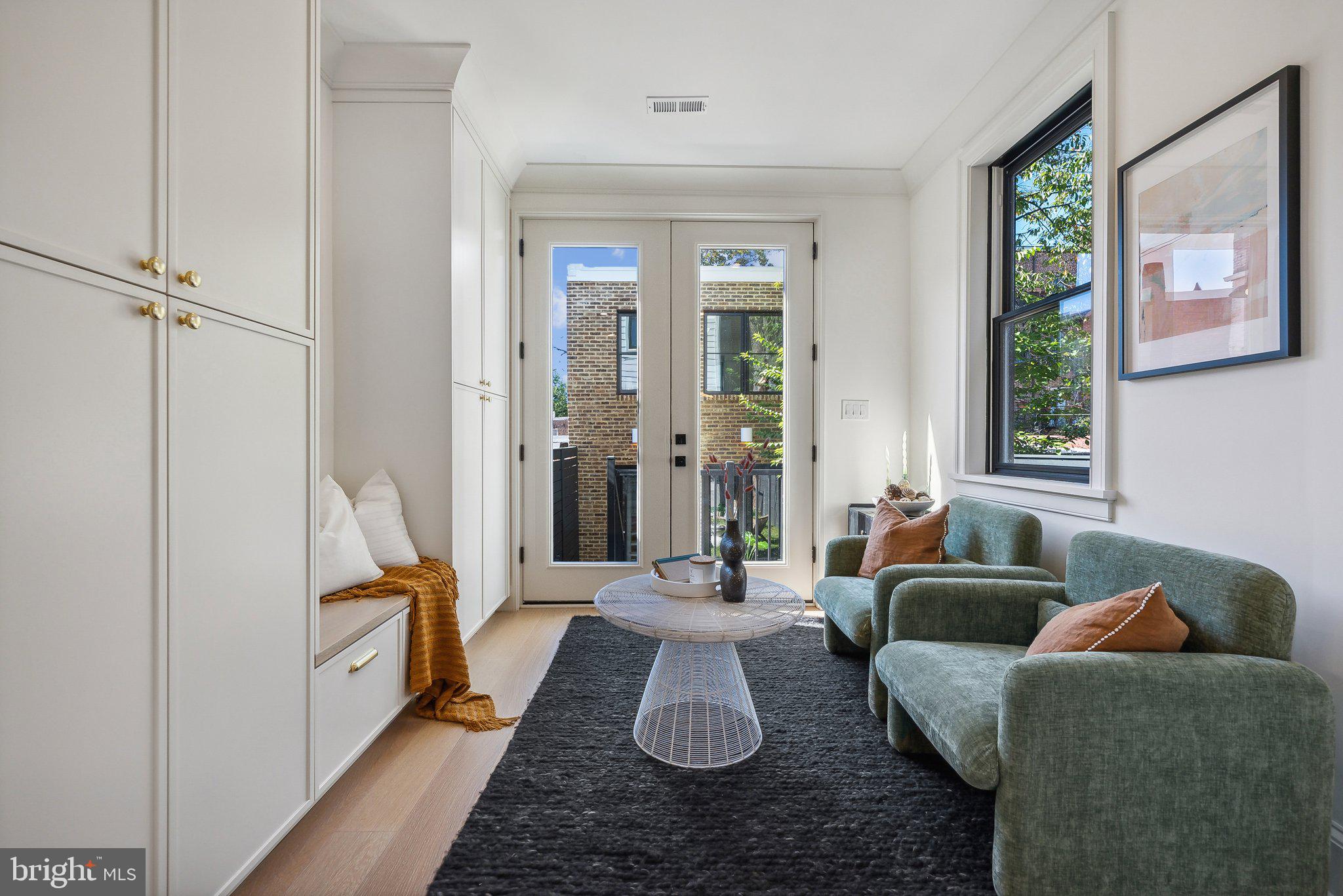 308 11th Street Northeast Washington, DC 20002 - Photo 14 of 49