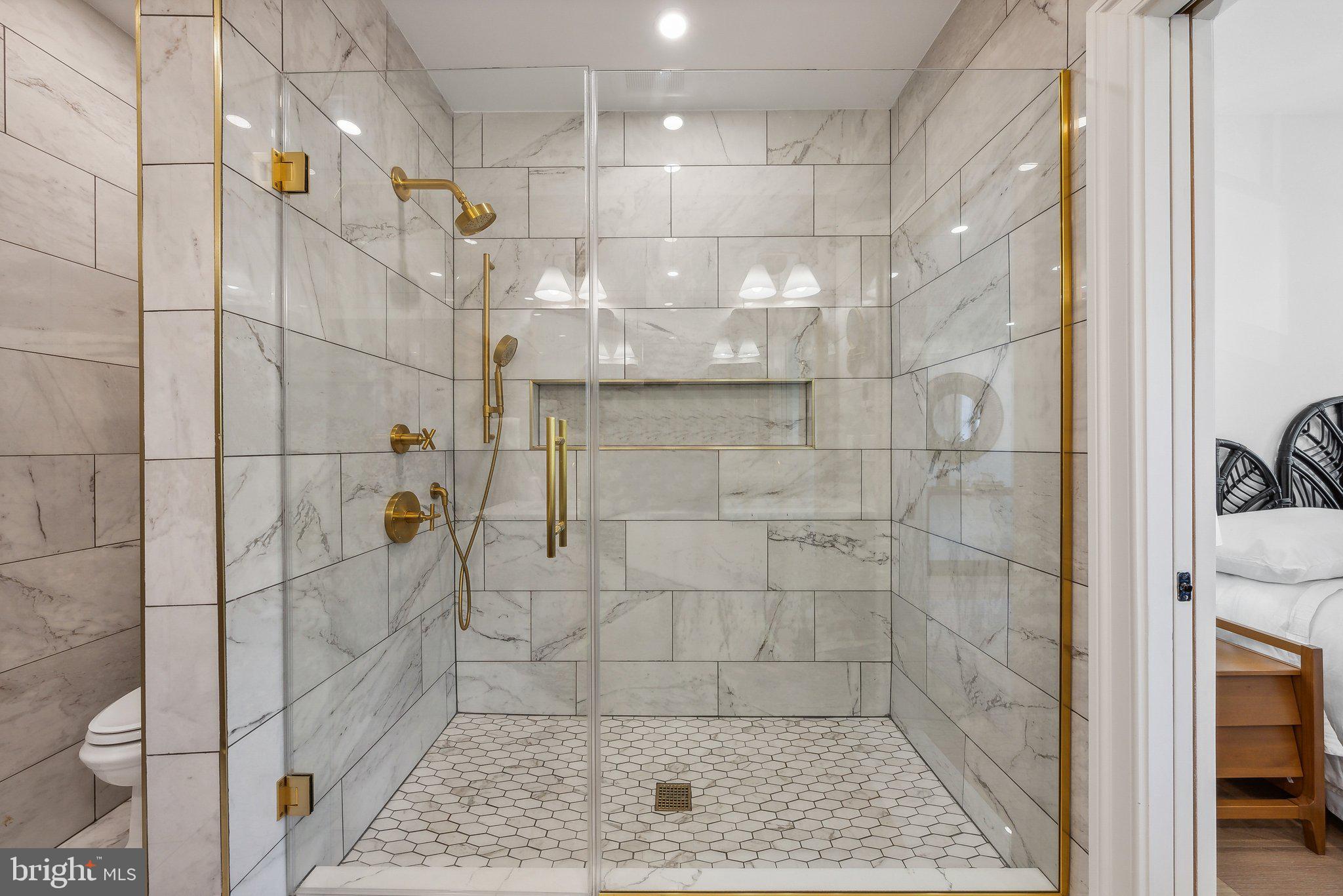 308 11th Street Northeast Washington, DC 20002 - Photo 21 of 49