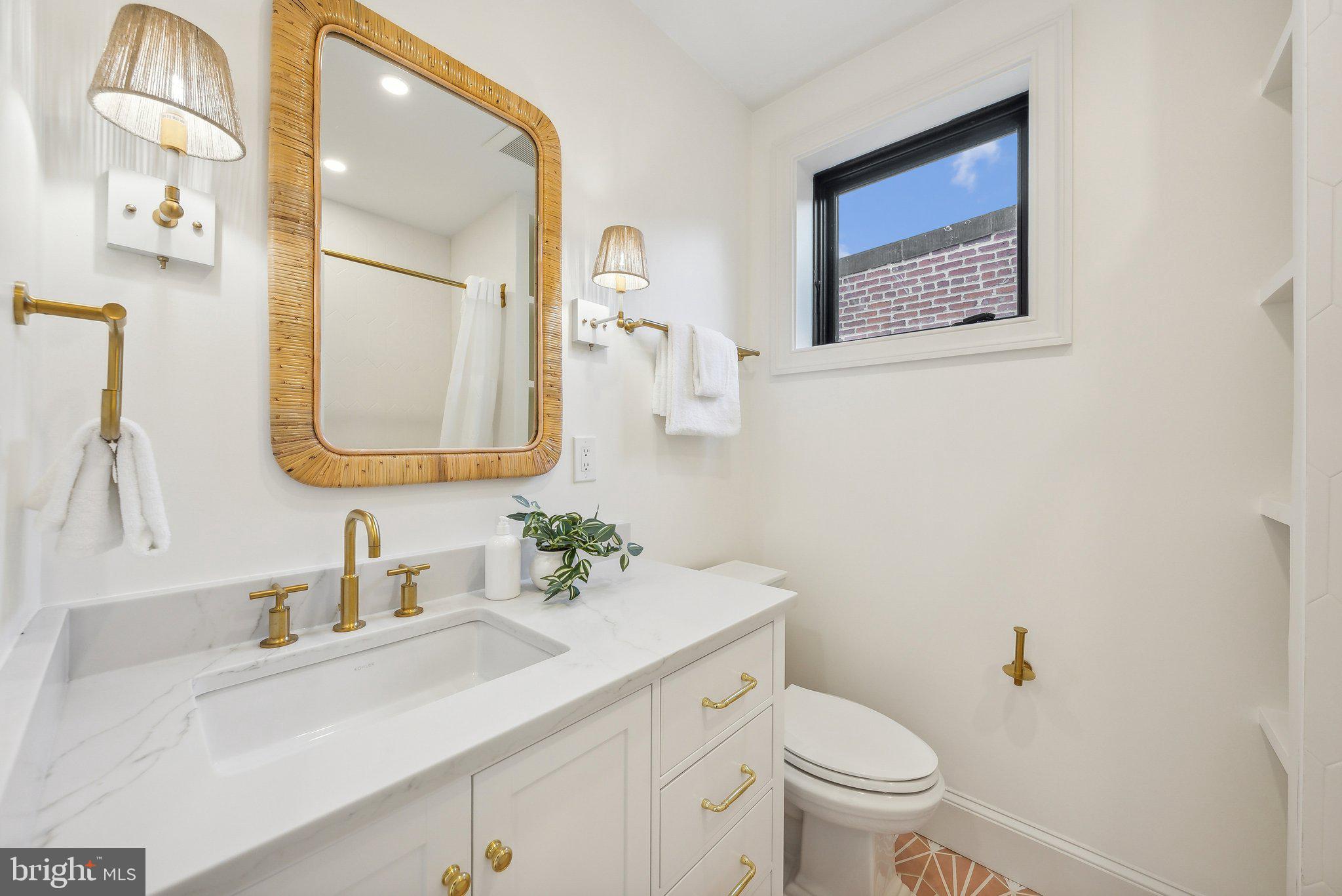 308 11th Street Northeast Washington, DC 20002 - Photo 24 of 49