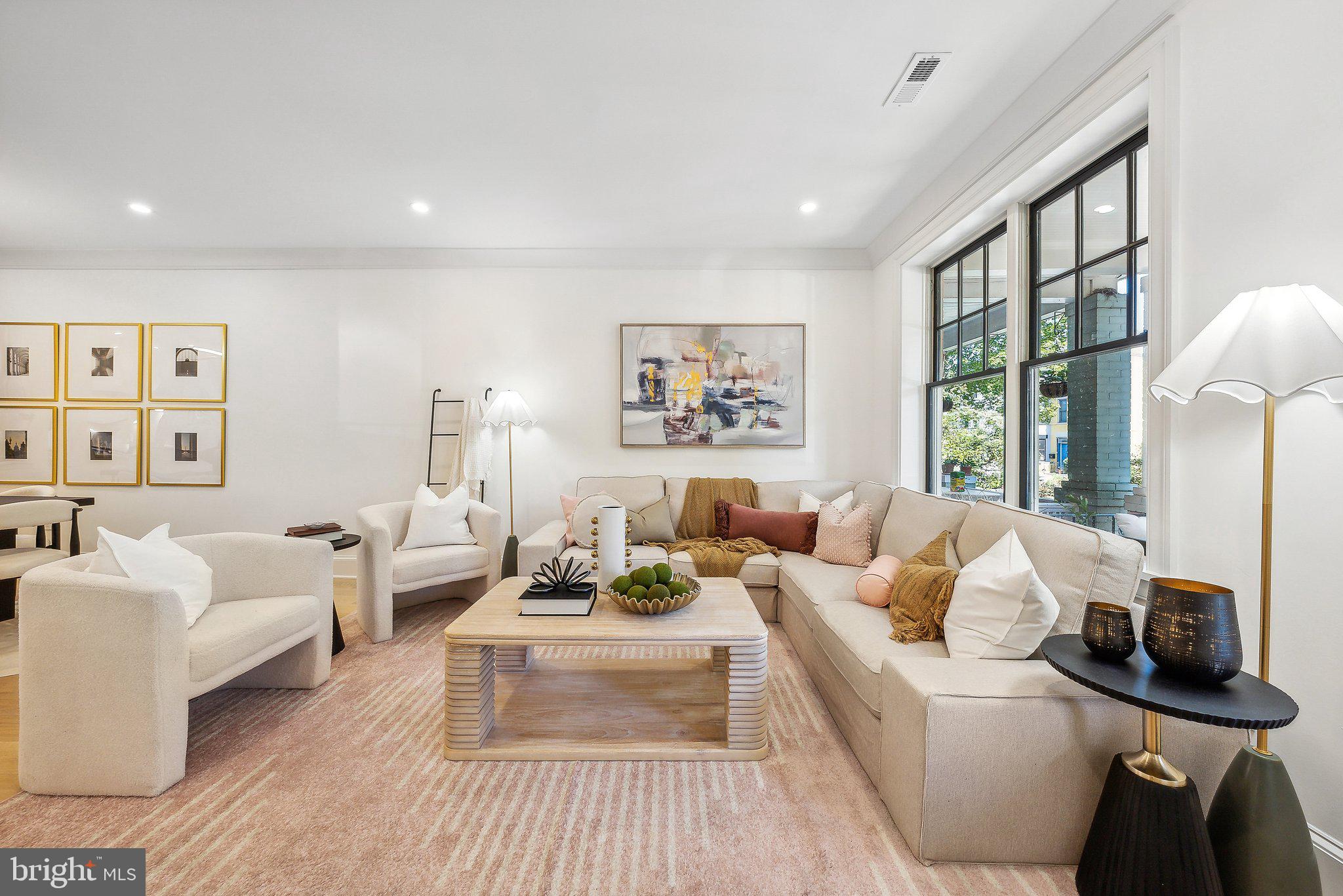 308 11th Street Northeast Washington, DC 20002 - Photo 7 of 49