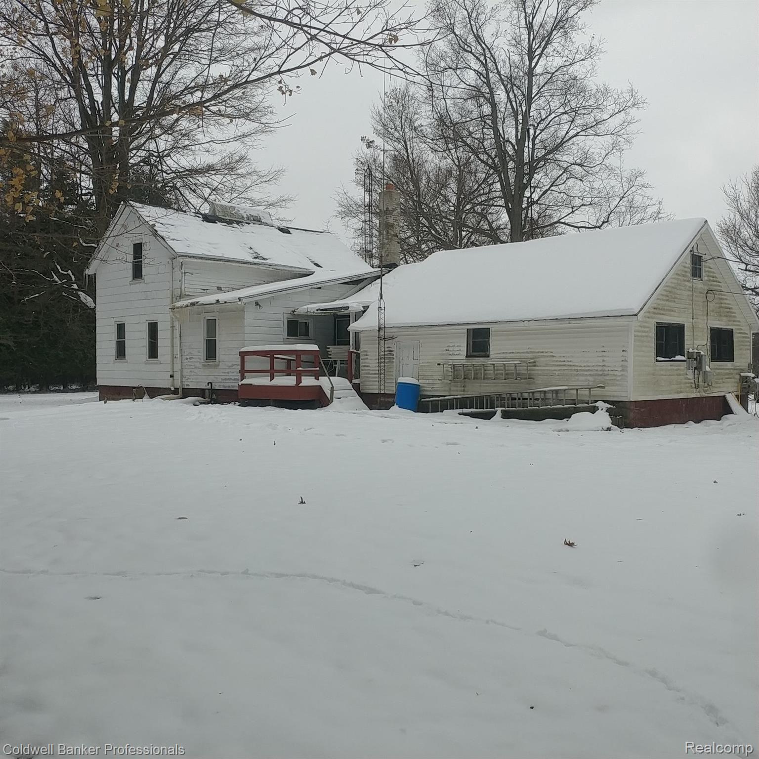 2132 North Five Lakes Road Lapeer, MI 48446 - Photo 25 of 29 20191115_122654.jpg