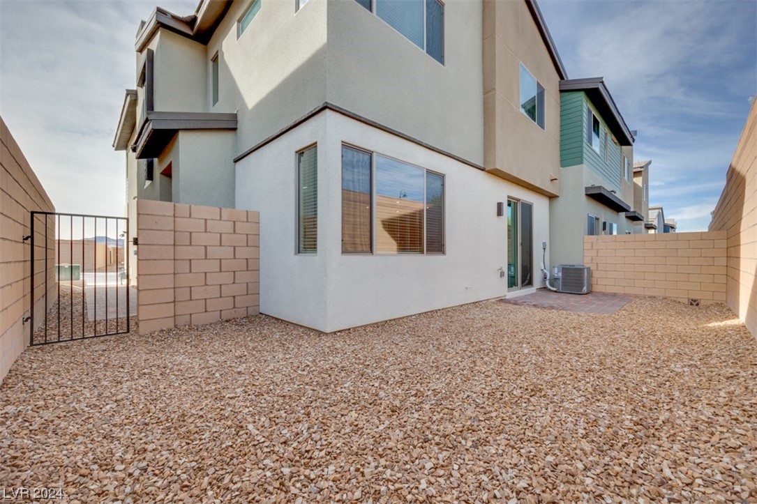 2540 Catallo Street Henderson, NV 89044 - Photo 17 of 18