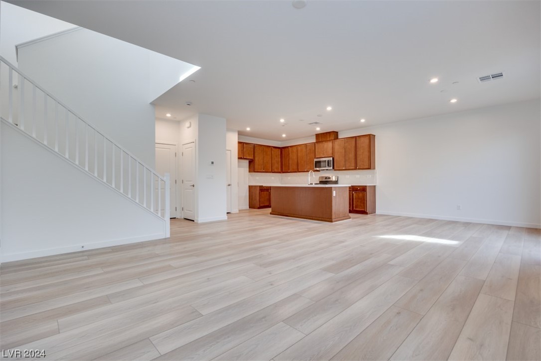 2540 Catallo Street Henderson, NV 89044 - Photo 4 of 18