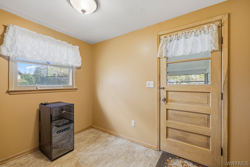 228 Countryside Lane Amherst, NY 14221 - Photo 17 of 31