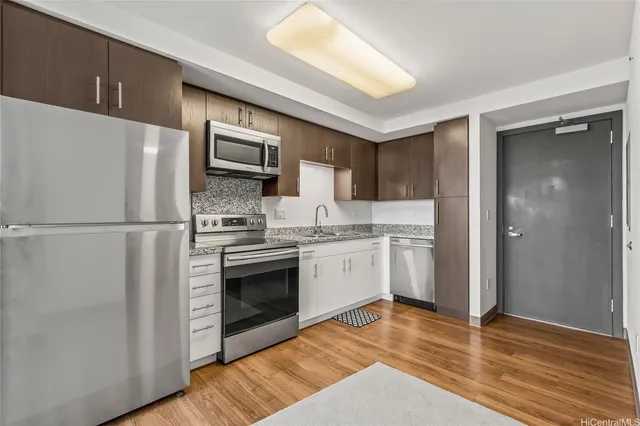 $549,999 | 988 Halekauwila Street, Unit 1812, Honolulu, HI 96814