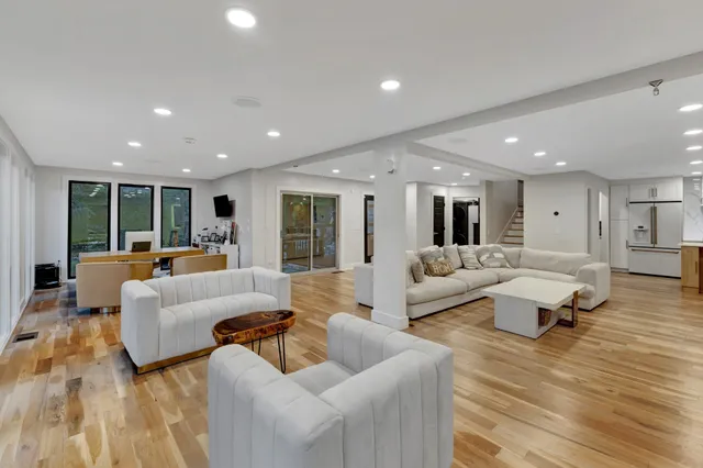 $1,299,000 | 826 Norton Branch Road, Beechgrove, TN 37018