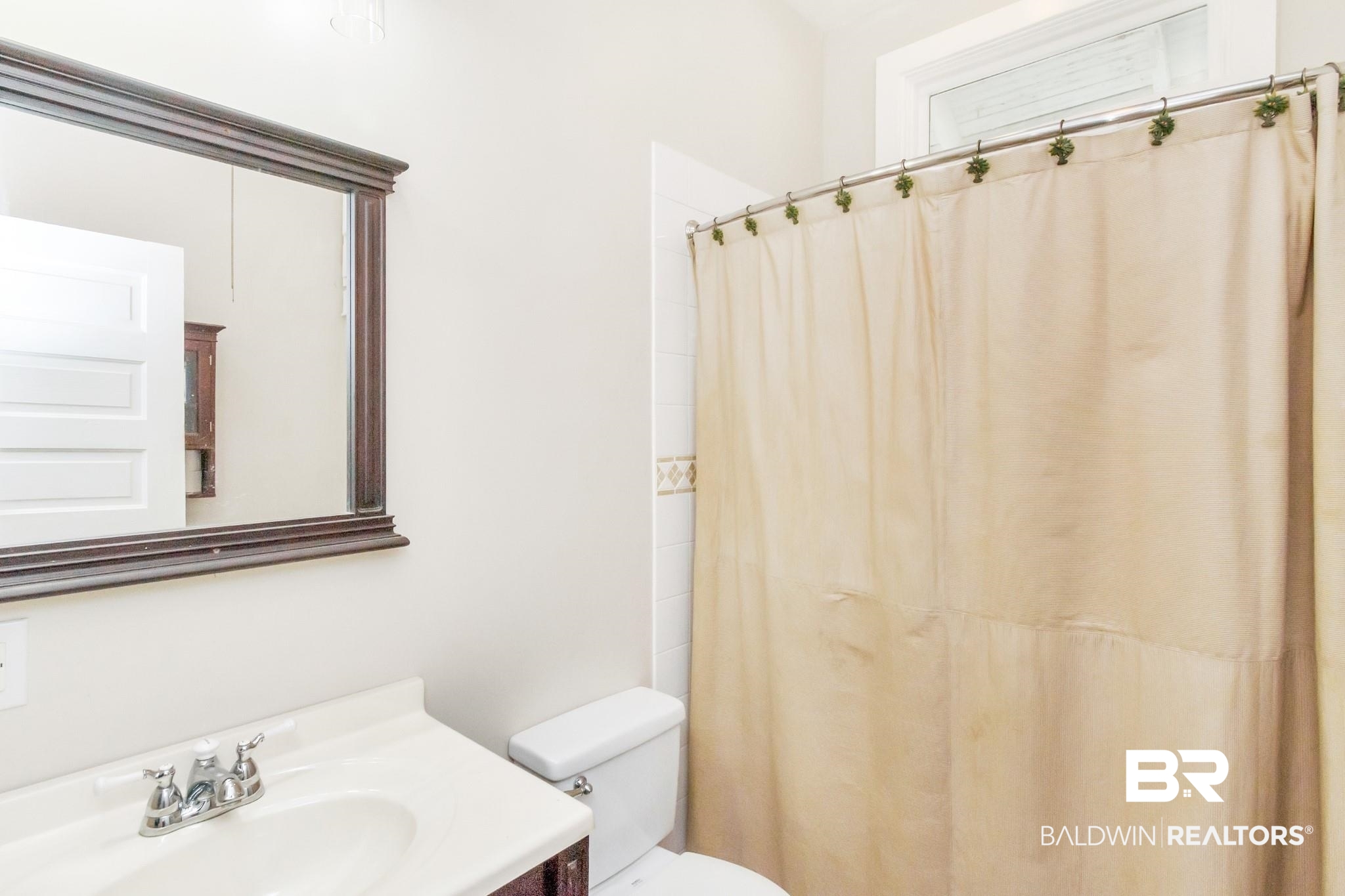 2551 Spring Hill Avenue Mobile, AL 36607 - Photo 31 of 38