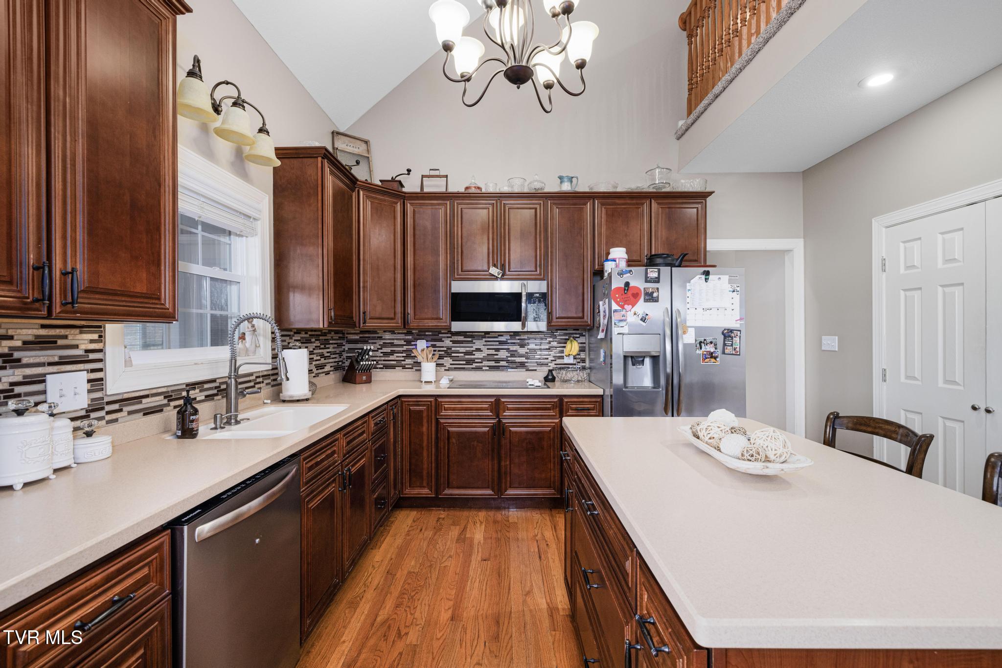 31 Hickory Point Jonesborough, TN 37659 - Photo 15 of 59 Kitchen