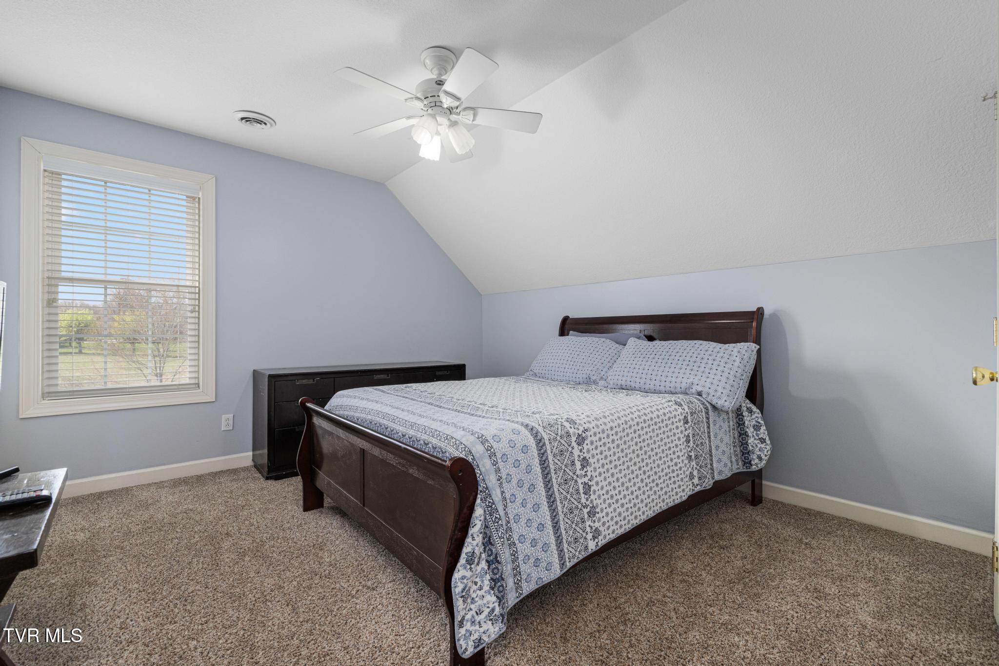 31 Hickory Point Jonesborough, TN 37659 - Photo 34 of 59 Bedroom 3