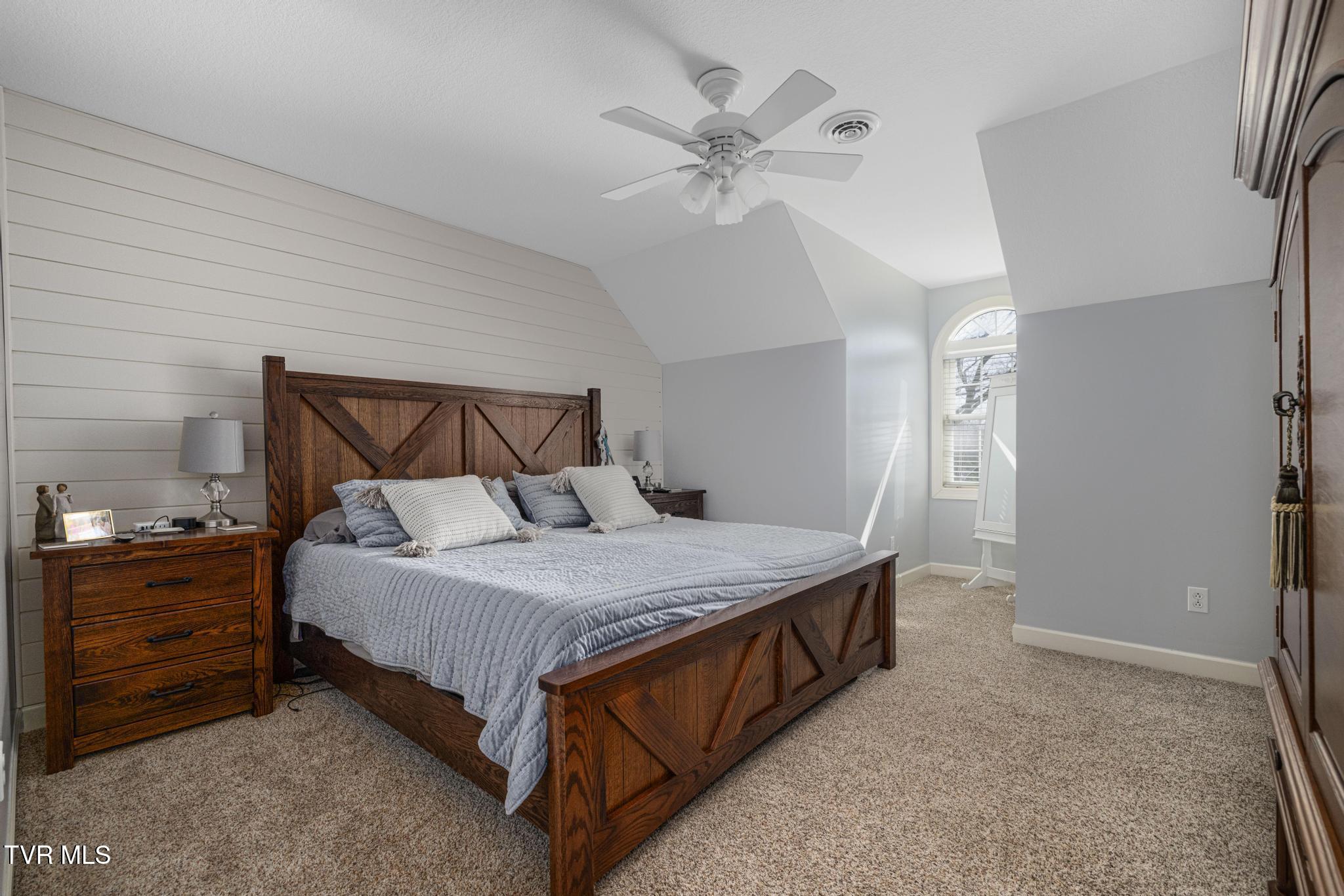 31 Hickory Point Jonesborough, TN 37659 - Photo 36 of 59 Bedroom 4