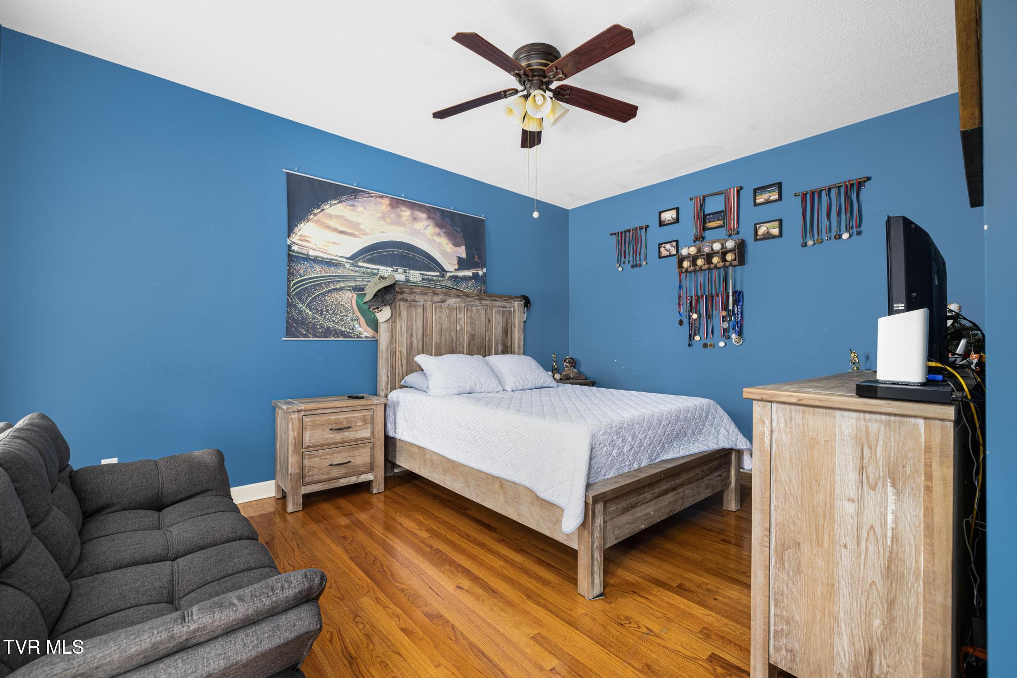 31 Hickory Point Jonesborough, TN 37659 - Photo 8 of 59 Office/possible bedroom room