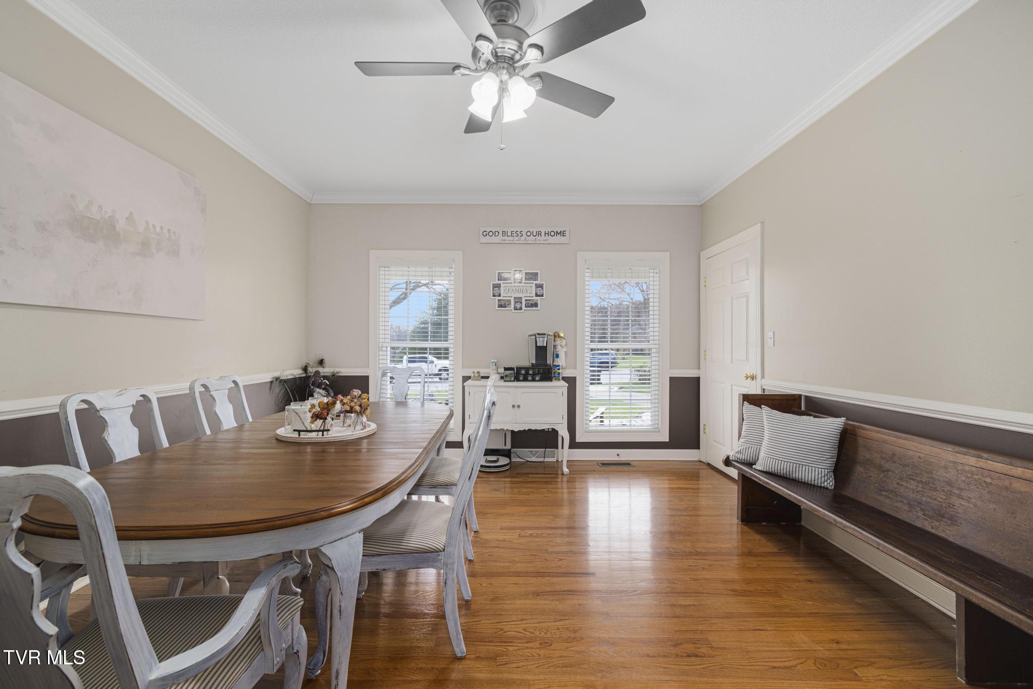 31 Hickory Point Jonesborough, TN 37659 - Photo 10 of 59 Dining room