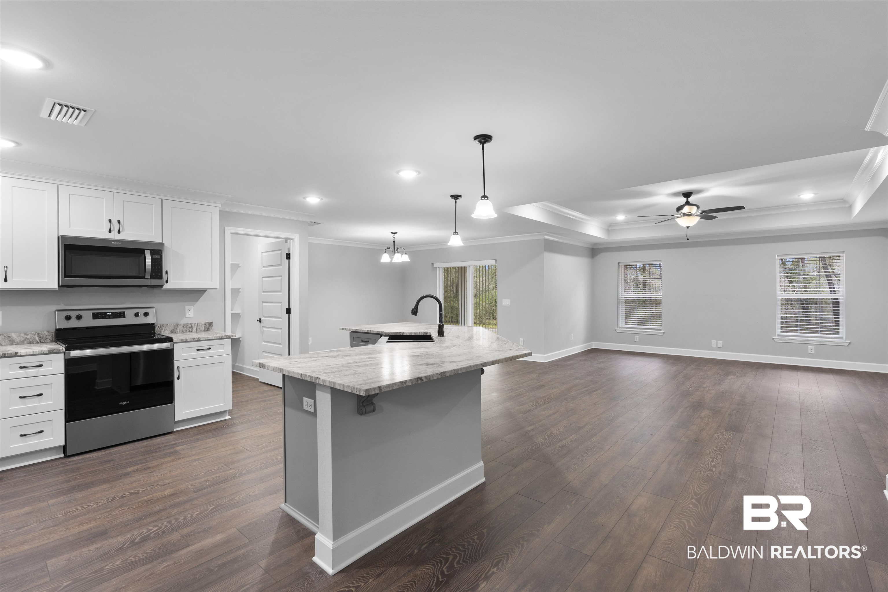 33135 Arbor Ridge Circle Lillian, AL 36549 - Photo 6 of 26