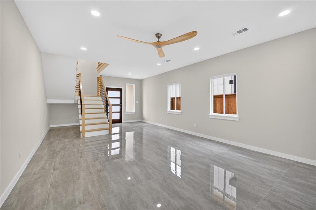 105 Rolston Road Irving, TX 75060 - Photo 5 of 35