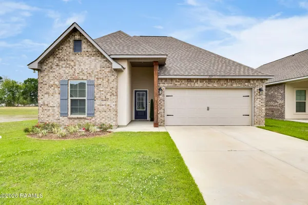 $1,975 | 207 Peppercorn Way, Lafayette, LA 70507