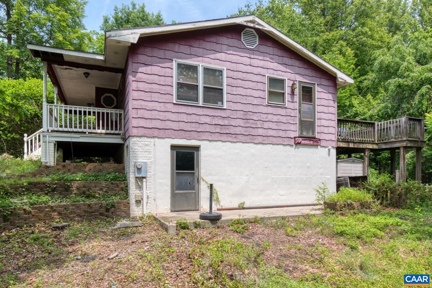 748 Snow Mountain Road Stanardsville, VA 22973 - Photo 27 of 35