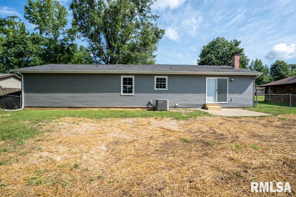 865 Stardust Drive Herrin, IL 62948 - Photo 24 of 27