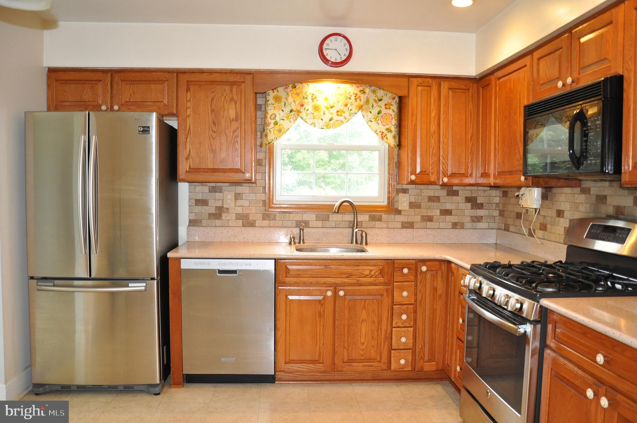 5157 Perry Road Mount Airy, MD 21771 - Photo 17 of 37