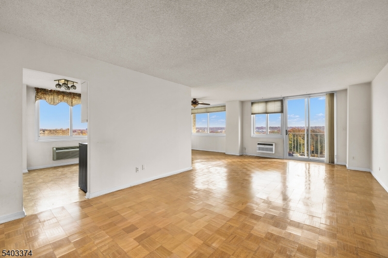 160 Overlook Avenue, Unit 7A Hackensack, NJ 07601 - Photo 15 of 47