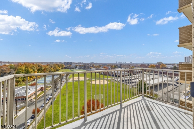 160 Overlook Avenue, Unit 7A Hackensack, NJ 07601 - Photo 22 of 47