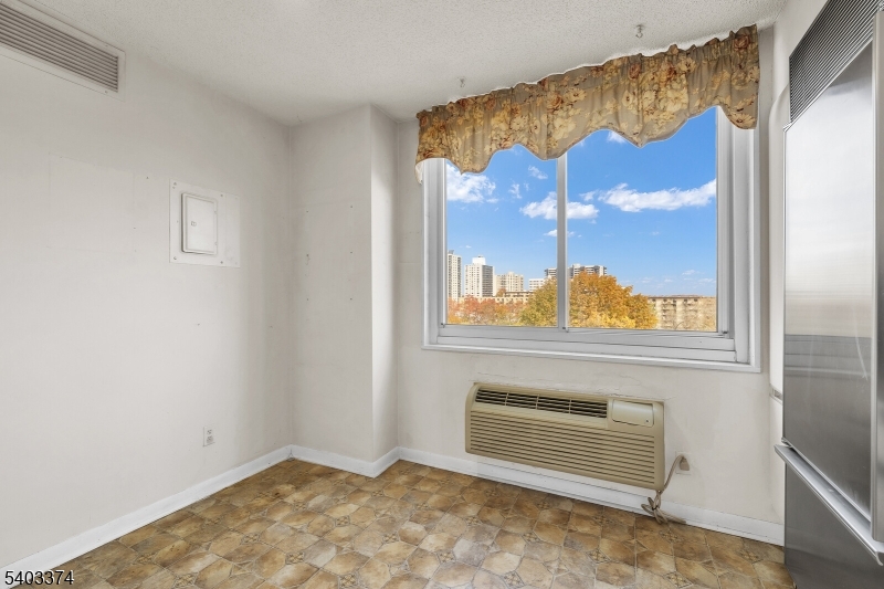 160 Overlook Avenue, Unit 7A Hackensack, NJ 07601 - Photo 25 of 47