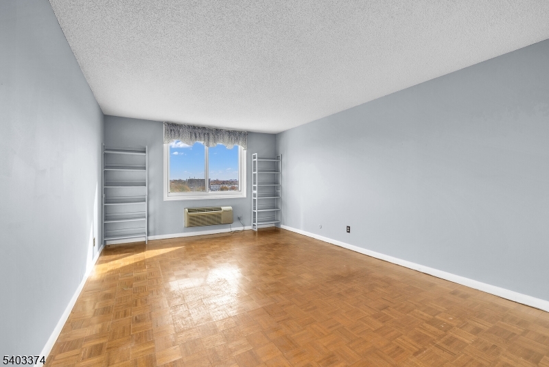 160 Overlook Avenue, Unit 7A Hackensack, NJ 07601 - Photo 27 of 47