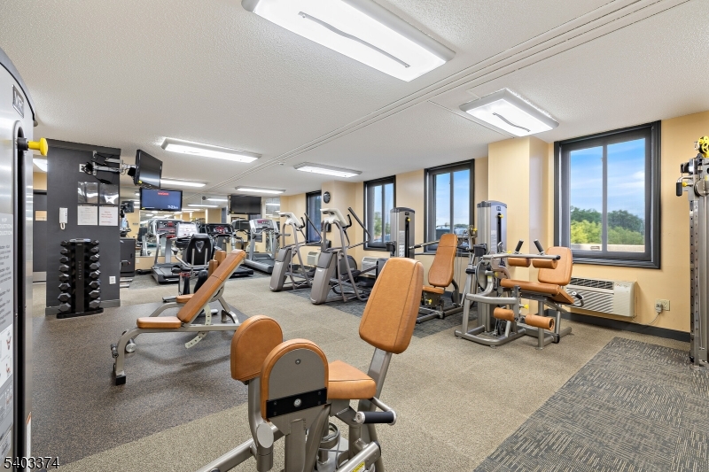 160 Overlook Avenue, Unit 7A Hackensack, NJ 07601 - Photo 38 of 47