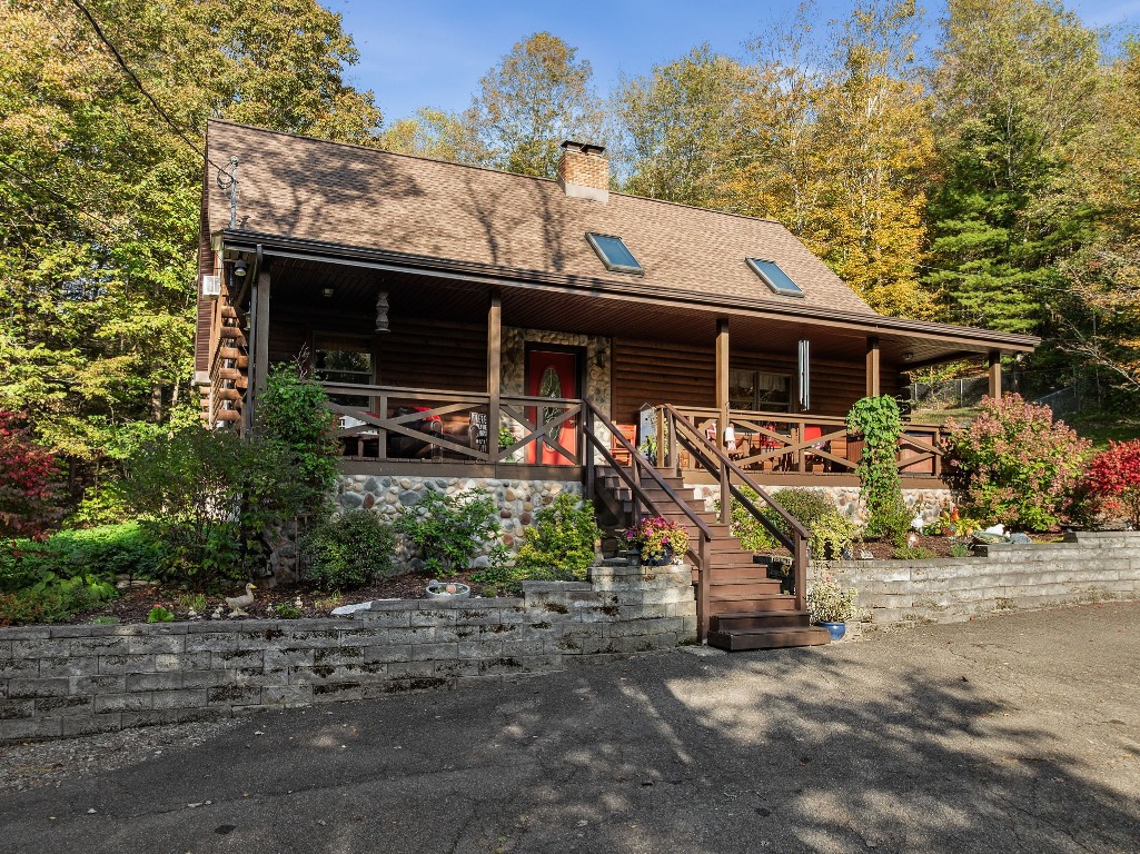392 Edson Road Endicott, NY 13760 - Photo 2 of 44 Gallery Image 2