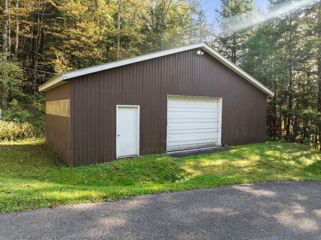 392 Edson Road Endicott, NY 13760 - Photo 35 of 44 Gallery Image 35