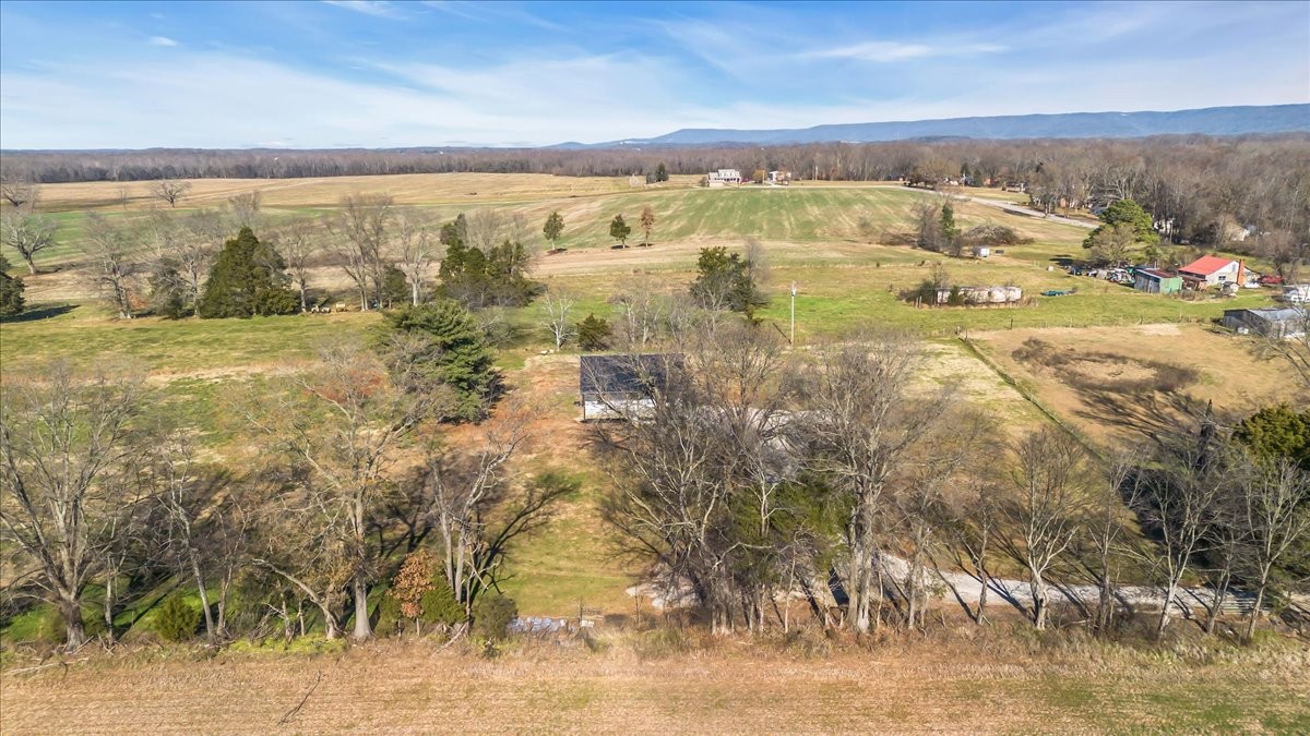 191 Tiffany Lane Decherd, TN 37324 - Photo 23 of 37 a view of an ocean view