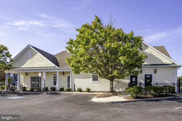 $569,900 | 12167 Snug Harbor Road, Berlin, MD 21811