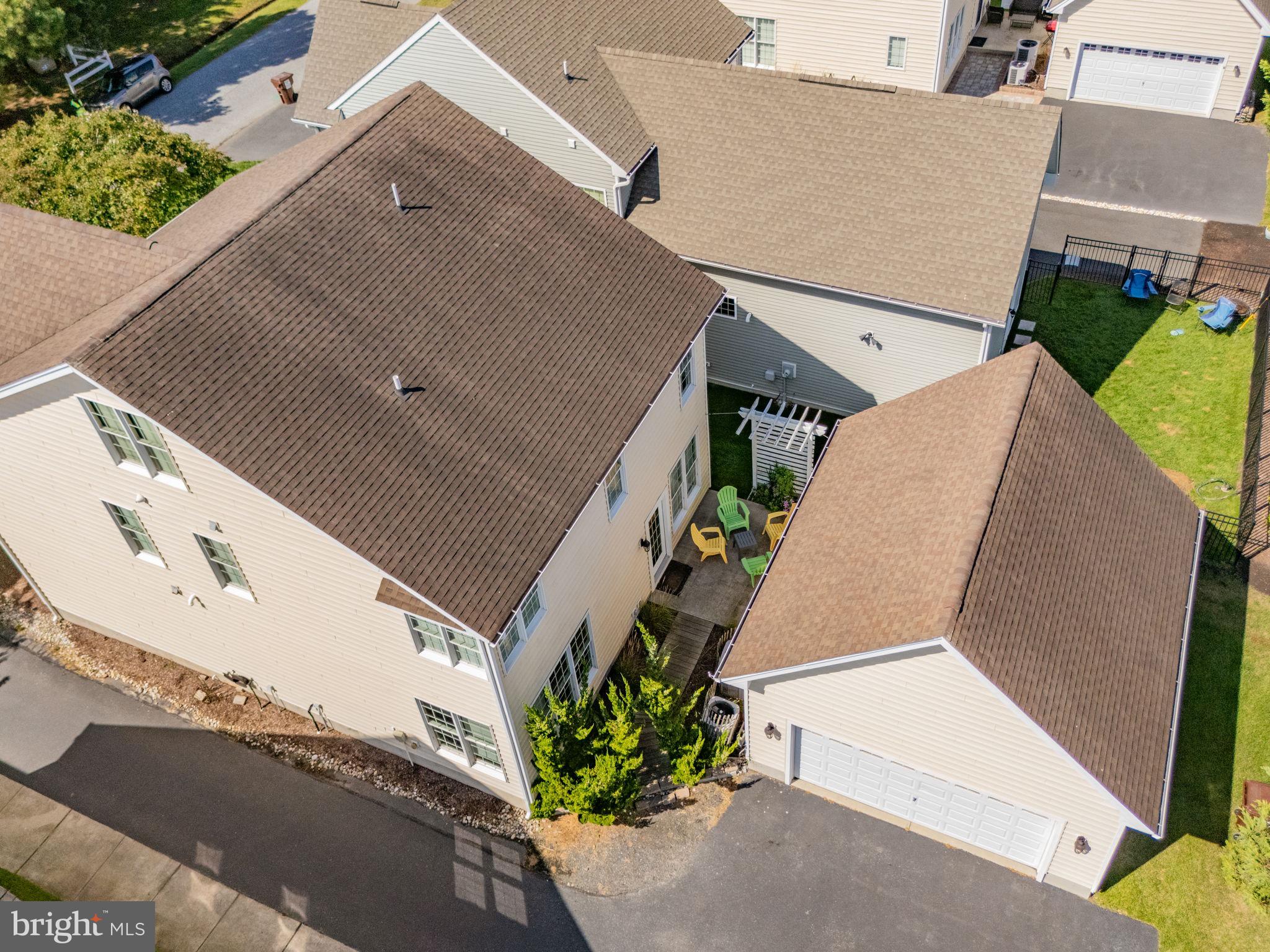 12167 Snug Harbor Road Berlin, MD 21811 - Photo 78 of 107 an aerial view of a house