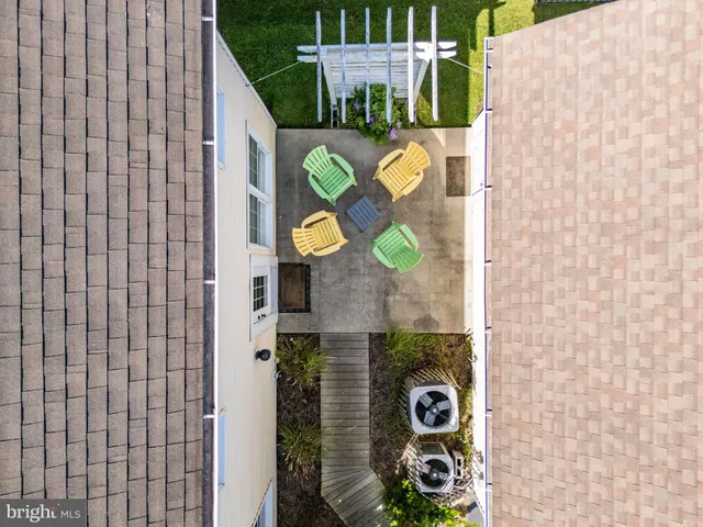 $569,900 | 12167 Snug Harbor Road, Berlin, MD 21811