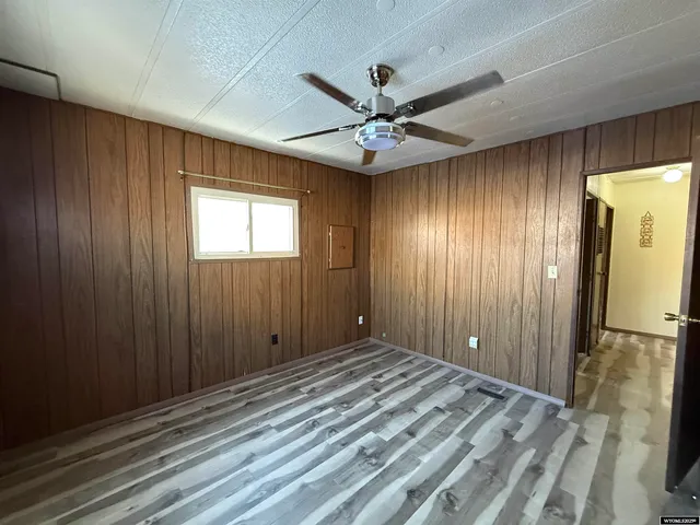 $99,000 | 168 East Broadway Street, Thermopolis, WY 82443