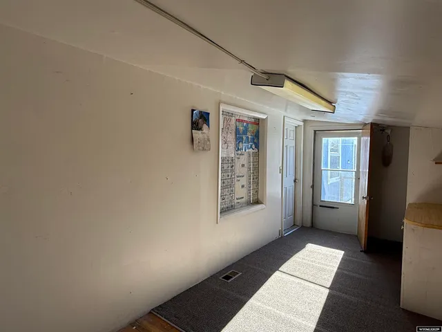 $99,000 | 168 East Broadway Street, Thermopolis, WY 82443