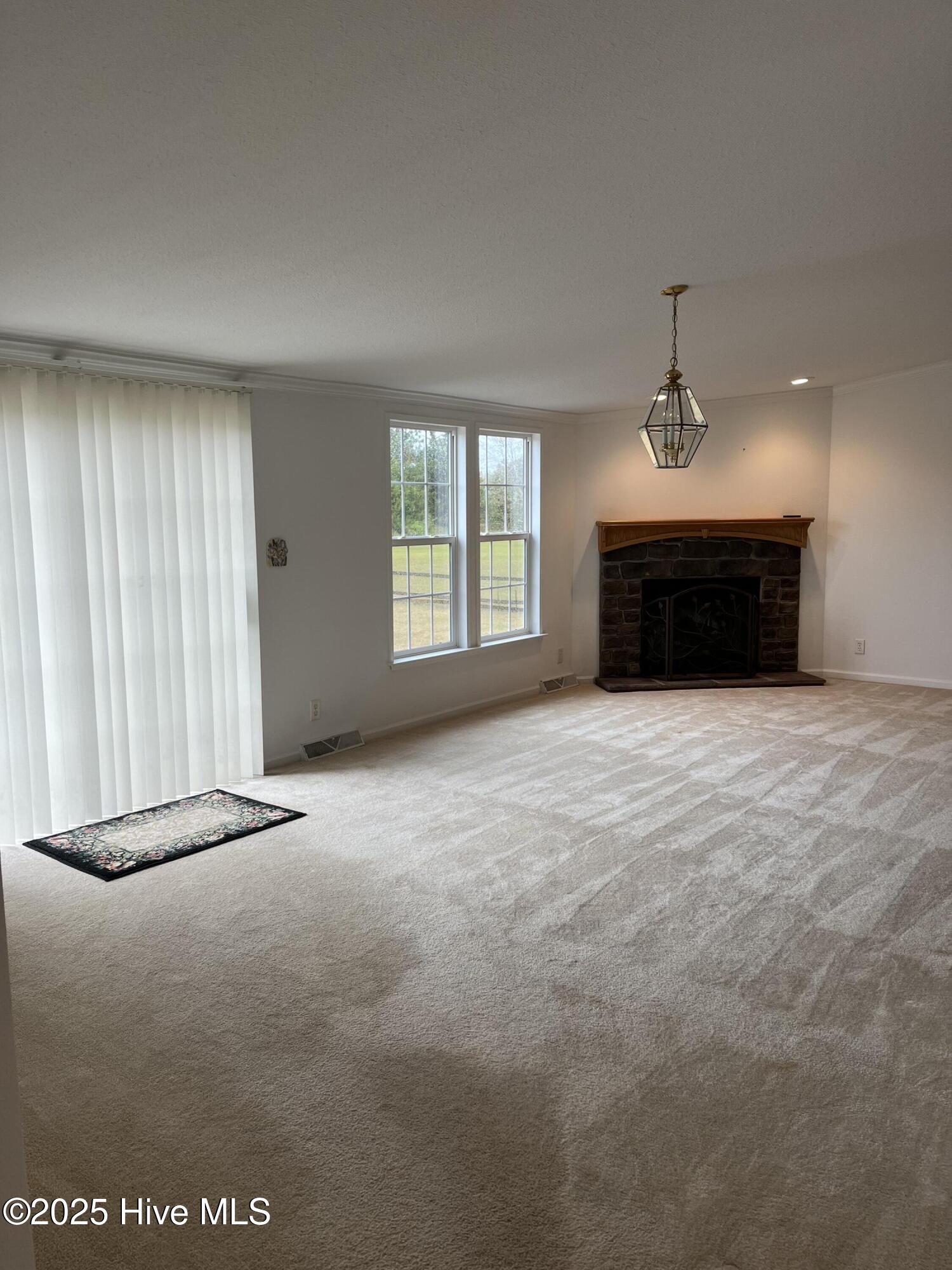 19 Kelly Street Gates, NC 27937 - Photo 28 of 39 Living Room