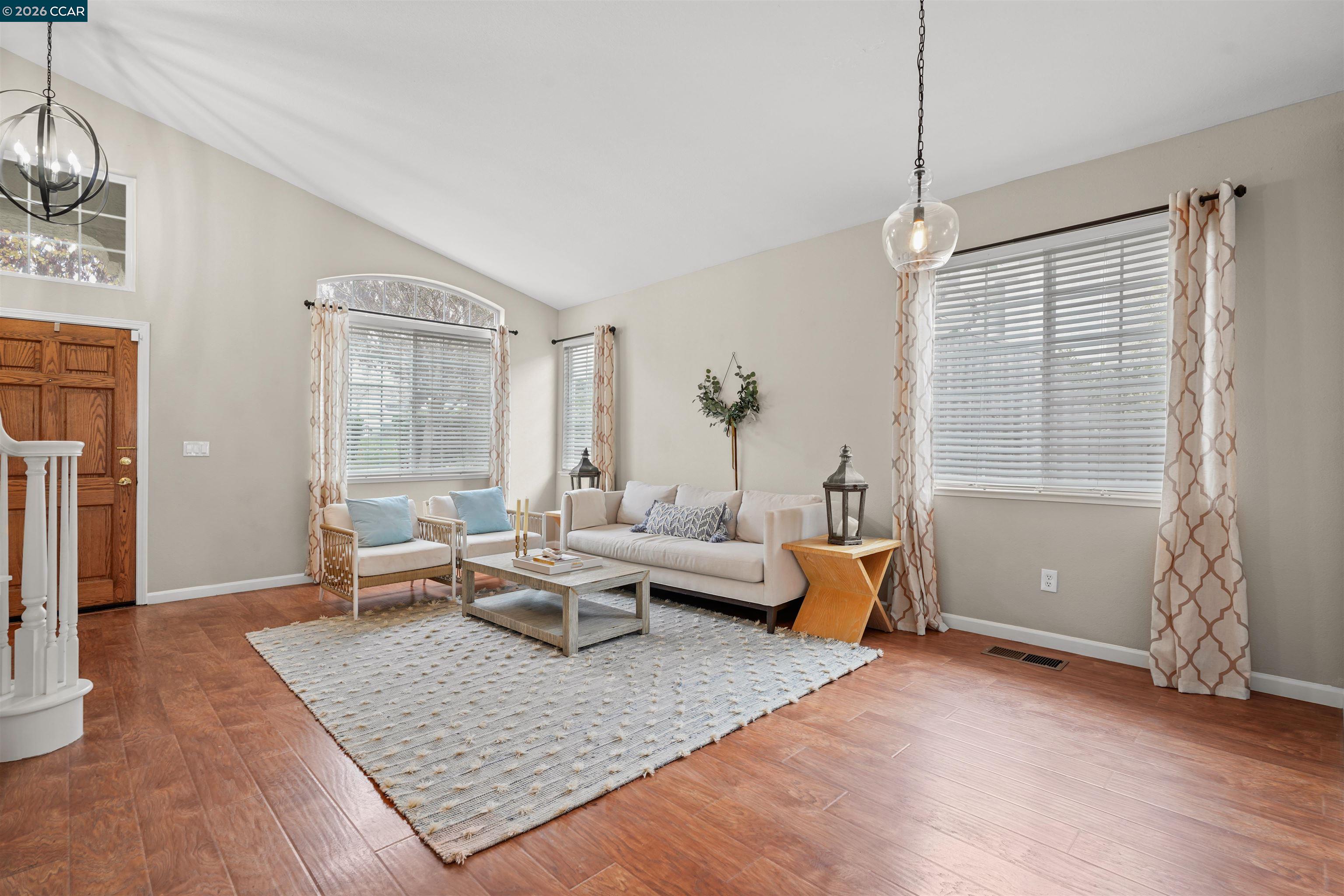 2063 Bluerock Court Concord, CA 94521 - Photo 5 of 45