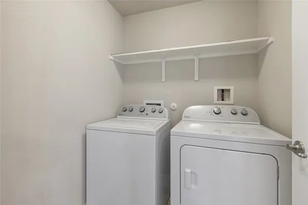 $2,495 | 7200 Sienna Rouge Path, Austin, TX 78744
