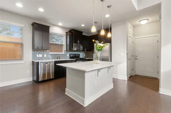 $2,495 | 7200 Sienna Rouge Path, Austin, TX 78744