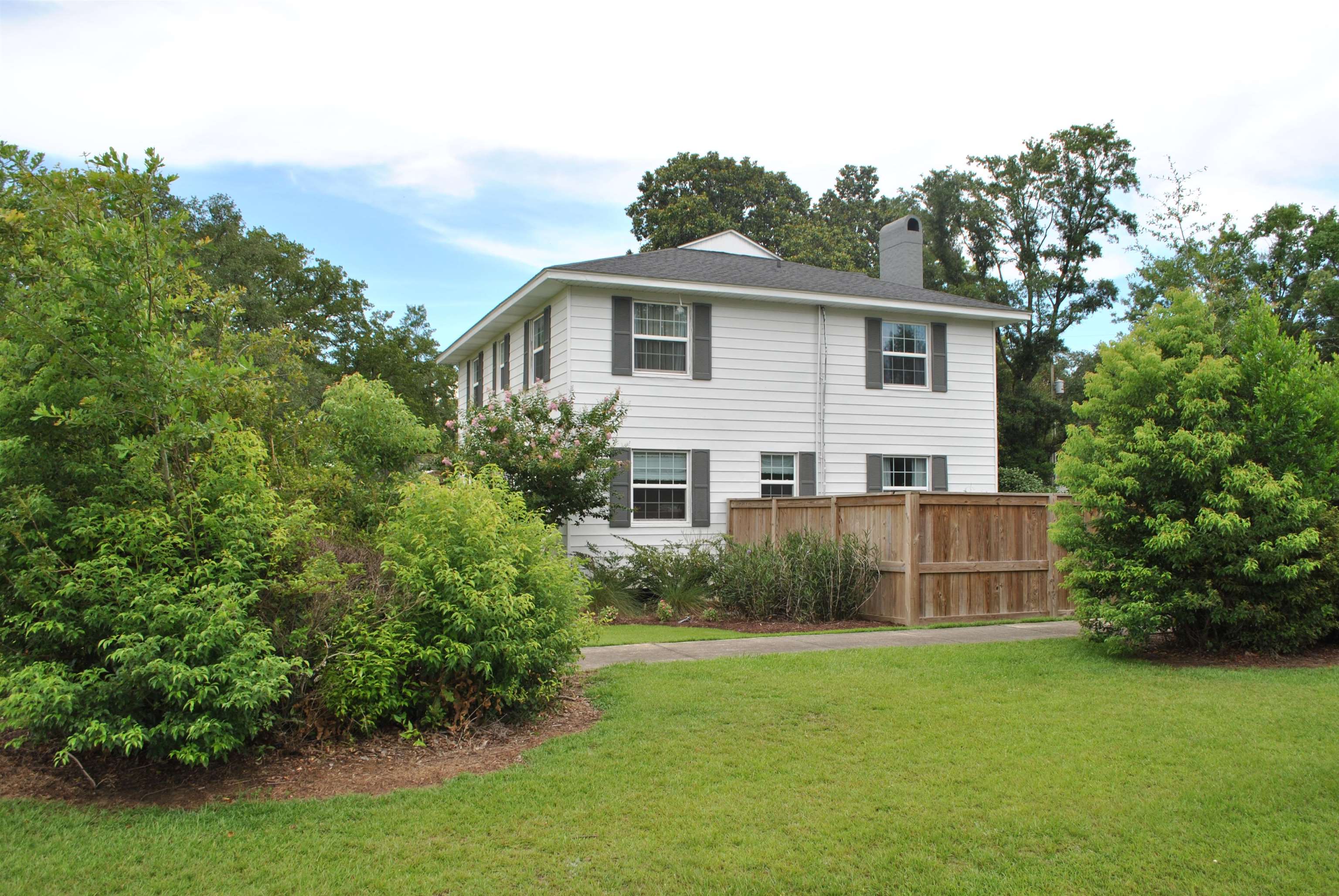 223 West Magnolia Avenue Foley, AL 36535 - Photo 4 of 20