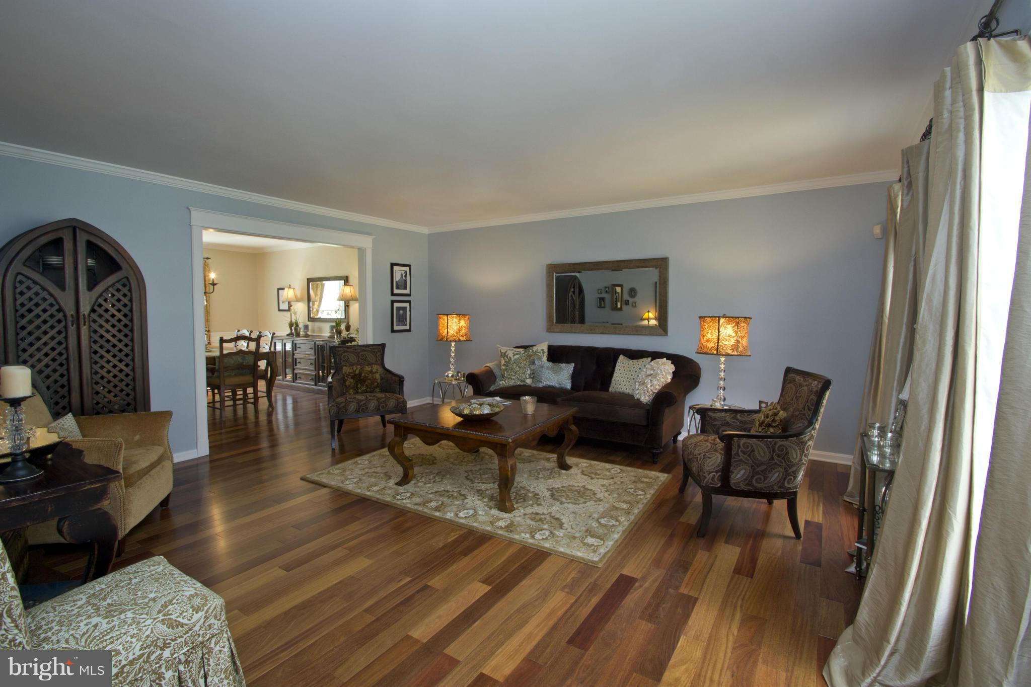 1417 Hunting Wood Road Annapolis, MD 21403 - Photo 12 of 28 Living Room