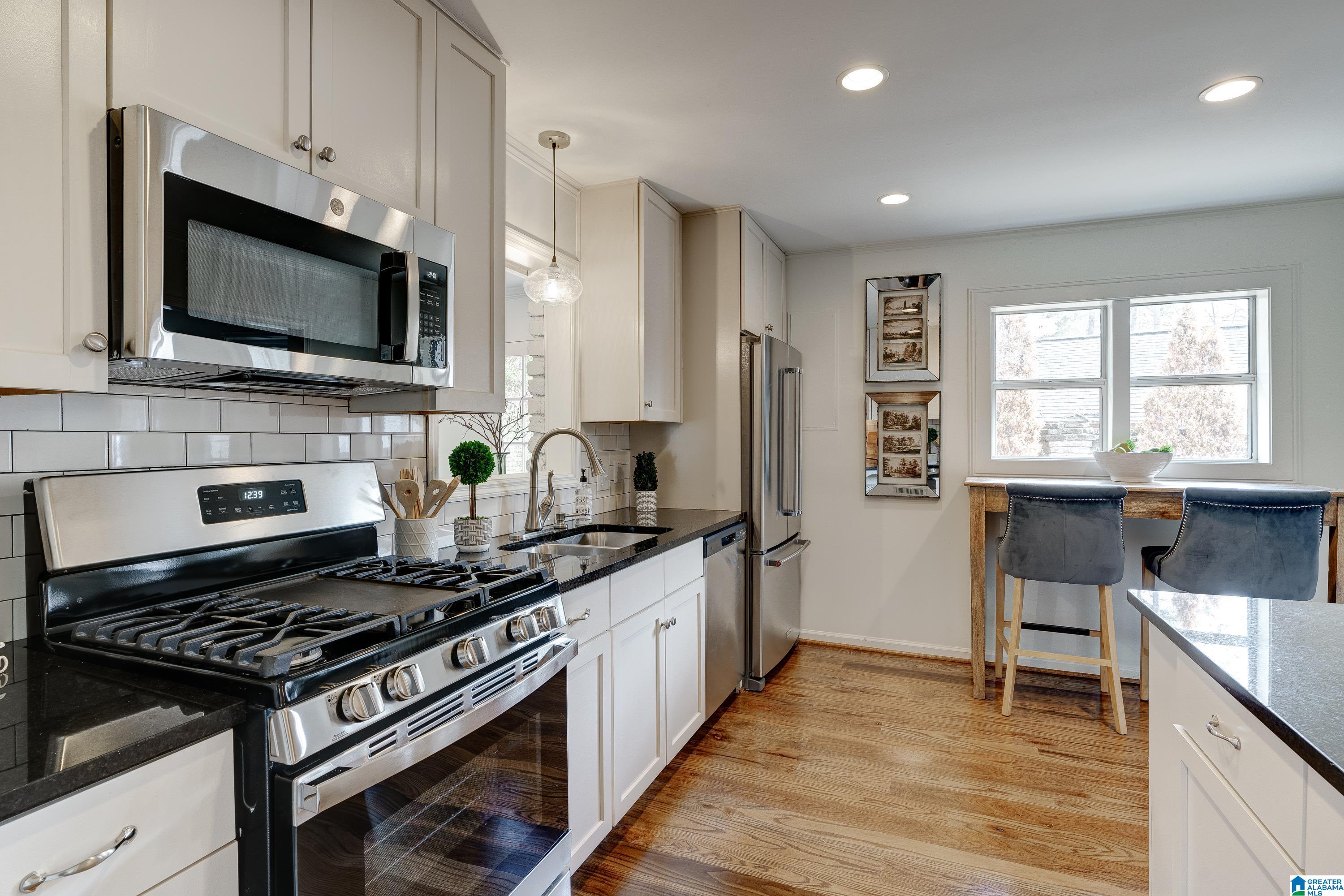701 Belmont Road Birmingham, AL 35209 - Photo 18 of 45