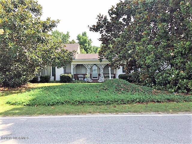 392 High House Road Clinton, NC 28328 - Photo 2 of 16 Front View