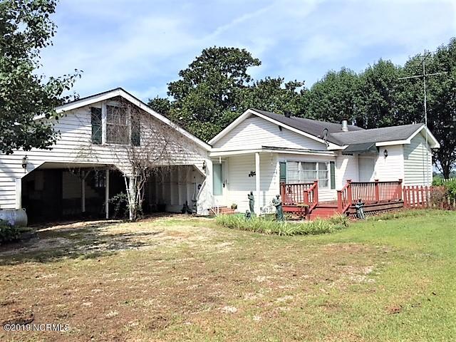 392 High House Road Clinton, NC 28328 - Photo 4 of 16 Rear view.