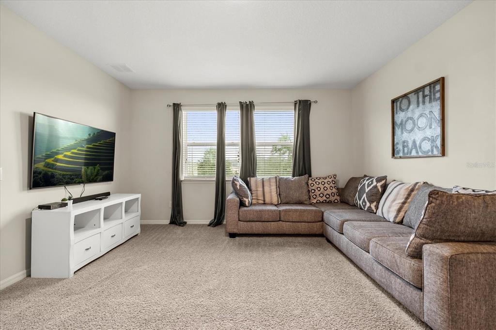9035 Sunshine Ridge Loop Kissimmee, FL 34747 - Photo 15 of 47 Gallery Image 15