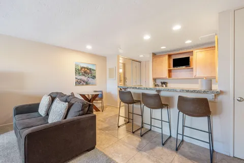 $265,000 | 73850 Fairway Drive, Unit 296, Palm Desert, CA 92260