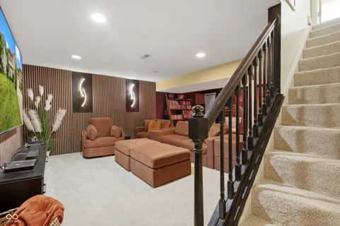$350,000 | 6865 Hollingsworth Drive, Indianapolis, IN 46268