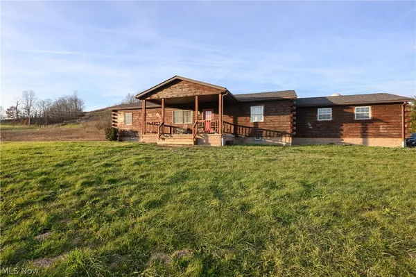 $259,900 | 8200 Cutler Road Southwest, Sherrodsville, OH 44675