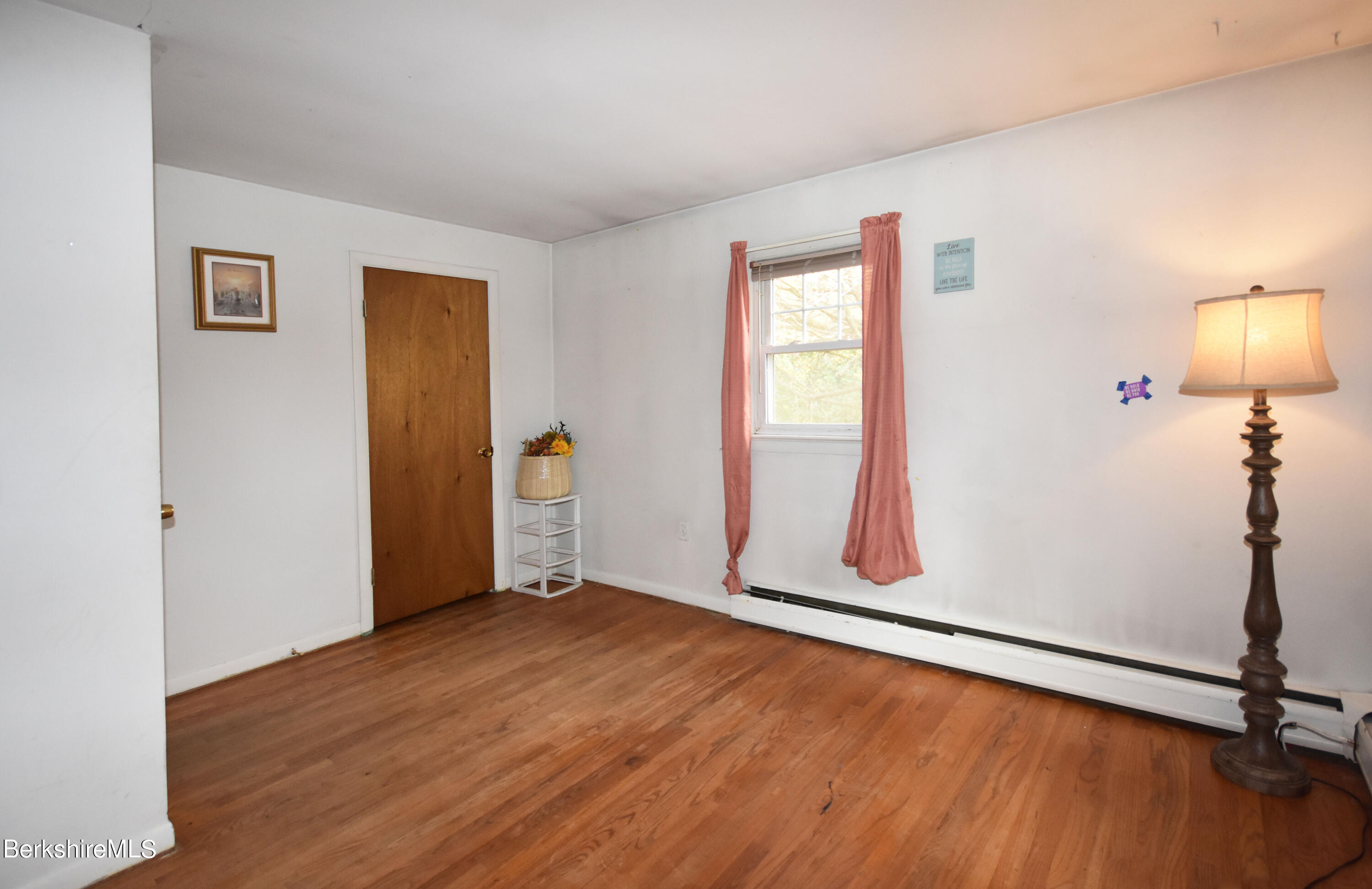 494 East New Lenox Road Pittsfield, MA 01201 - Photo 19 of 40 Bedroom #2