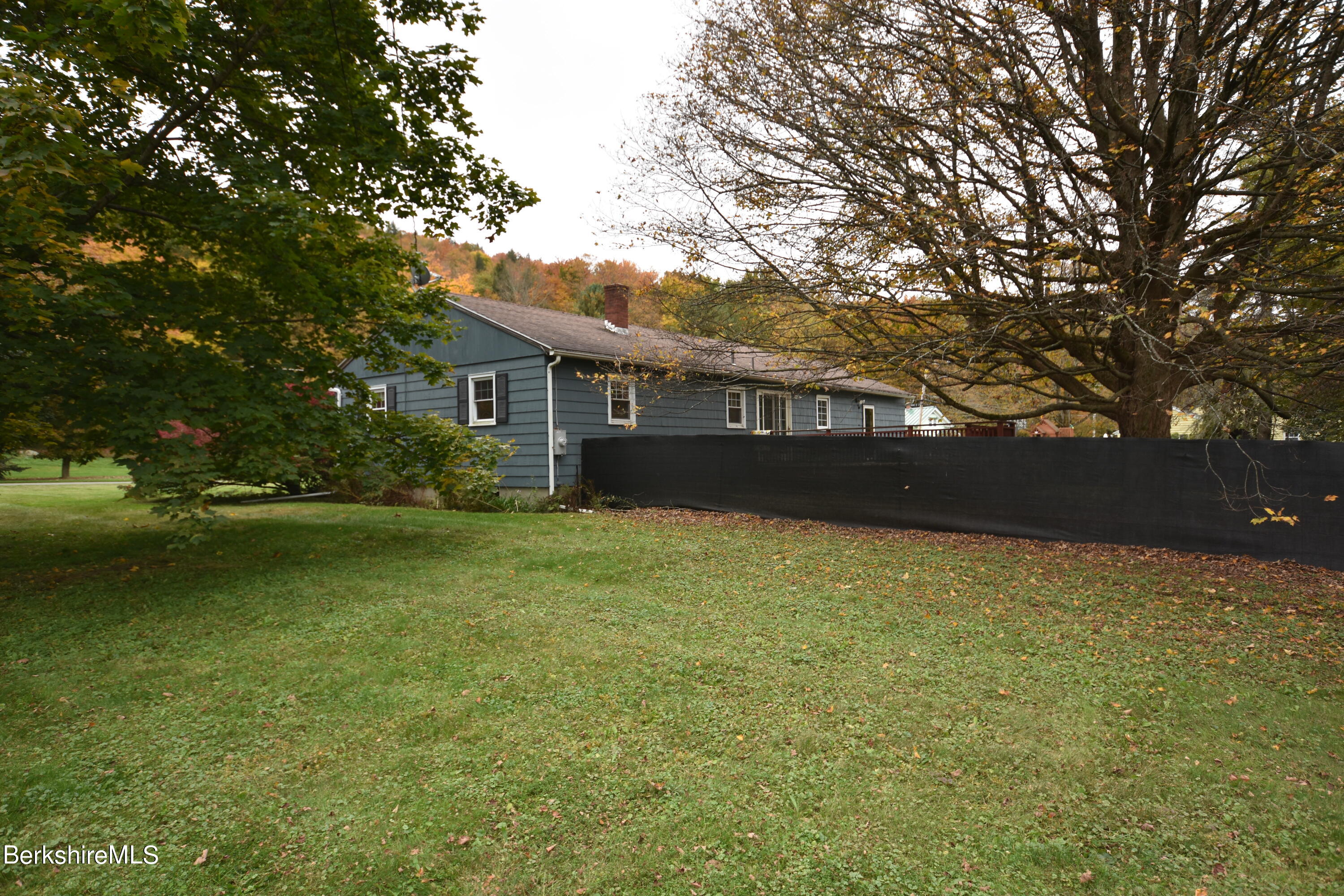494 East New Lenox Road Pittsfield, MA 01201 - Photo 34 of 40 Exterior